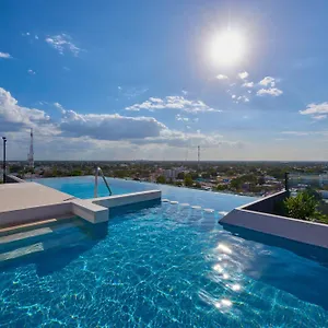 Hotel Express By Marriott, Mérida